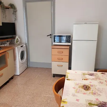 Lägenhet Casa Muchacha Bari