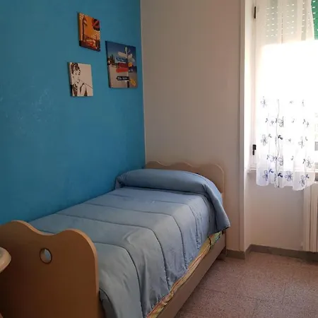 Lägenhet Casa Muchacha Bari